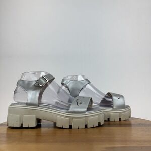 New Womens Sandro Moscoloni Platform Lug Sole Silver Leather Sandals Size 8‎ M